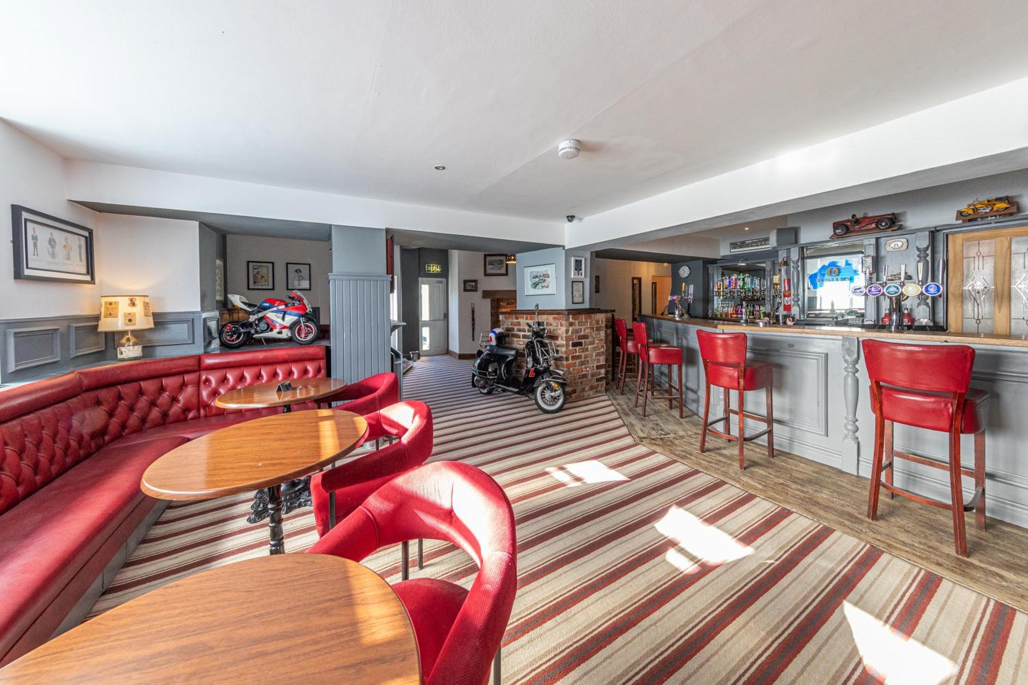 The Crossroads Inn Sacriston Exterior photo